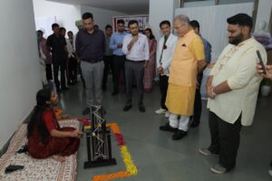 LG KAVINDER GUPTA