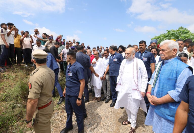 Lieutenant Governor Manoj Sinha accompanied Hon'ble Union Home Minister Shri Amit Shah to survey the rain and flood affected areas of Jammu.