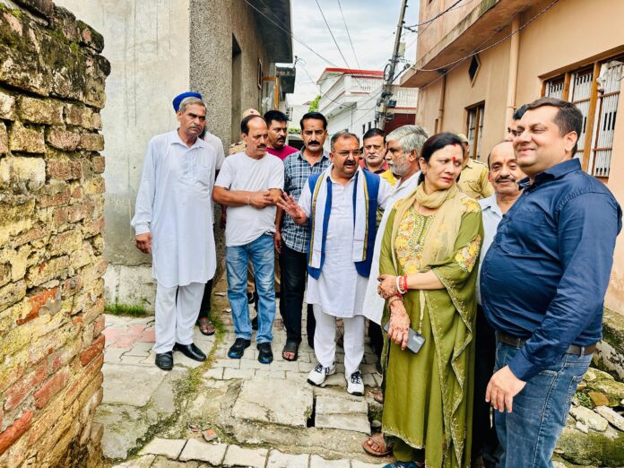 MLA Bahu, Ch. Vikram Randhawa