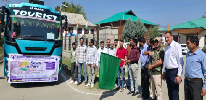 DC Kupwara flags off sheep husbandry beneficiaries