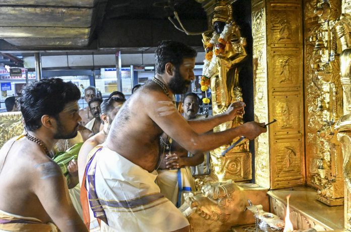 Devotees at Sabarimala Temple during Mandalam-Makaravilakku