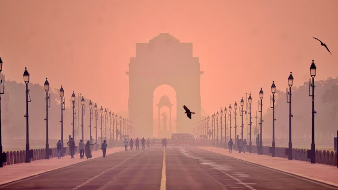 Hazy morning in Delhi with smog affecting visibility